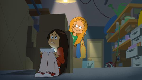 Bild 1 von 3: Wendy ist in der Garage, um mit Max zu sprechen, doch Marine entdeckt sie.