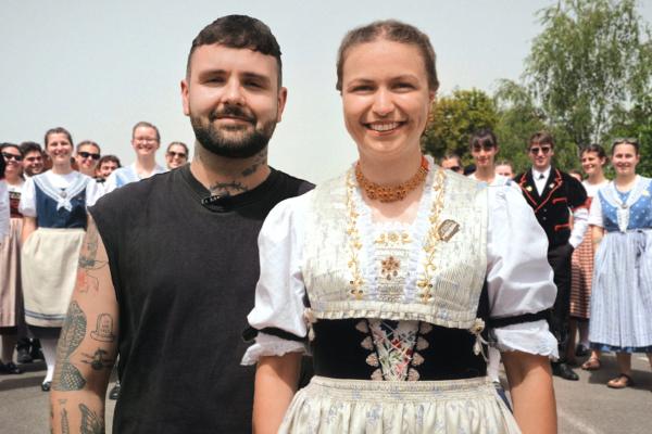 Bild 1 von 2: .