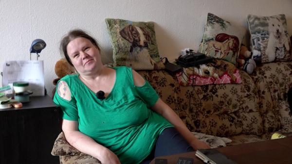 Bild 1 von 2: Sandra und ihre Familie wünschen sich schon lange ein Häuschen auf dem Land. Nun scheint dieser Traum näher gerückt zu sein. Durch das potenzielle Haus steigt auch die Hoffnung bei Sandra, dass sie den Hund Arco wiederbekommen könnten.