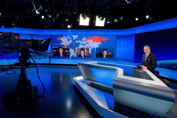 Bild 1 von 13: ZIB 2 mit Armin Wolf