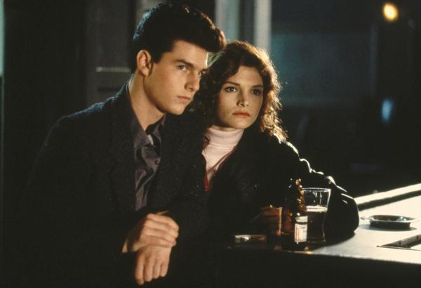 Bild 1 von 6: Carmen (Mary Elizabeth Mastrantonio, r.) begleitet ihren Freund Vincent (Tom Cruise, l.) zu dem wichtigen Billardturnier ...