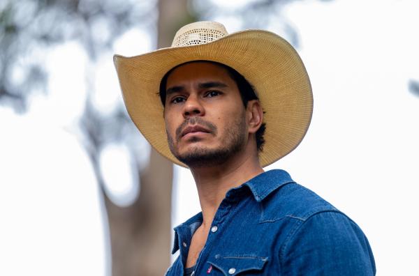 Bild 1 von 9: Mark Coles Smith als junger Detective Jay Swan