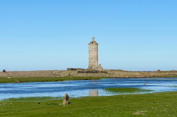 Bild 1 von 4: North Ronaldsay ist die nordöstlichste Insel der Orkneys. Hier leben etwa 70 Menschen und rund 4.000 Schafe.