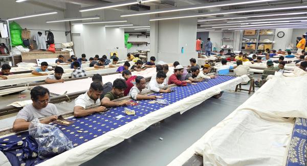 Bild 1 von 4: Designer-Manufaktur Mumbai.