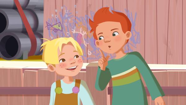 Bild 1 von 5: Laurin und Maus haben ein Geheimnis.
