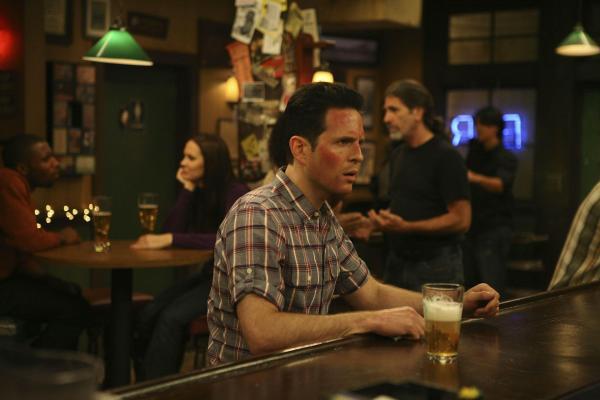 Bild 1 von 8: Dennis Reynolds (Glenn Howerton)