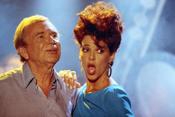 Bild 1 von 2: Im Bild: Ossy Kolmann, Sabine Petzl.