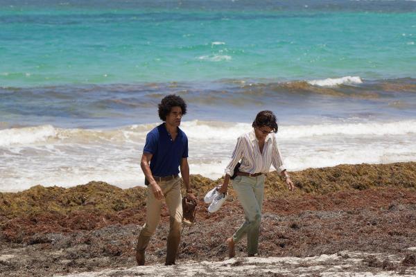 Bild 1 von 7: Aurélien Charlery (Julien Béramis, l.); Mélissa Sainte-Rose (Sonia Rolland, r.)