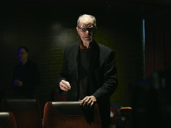 Bild 1 von 6: Edgar Reitz im Kino.