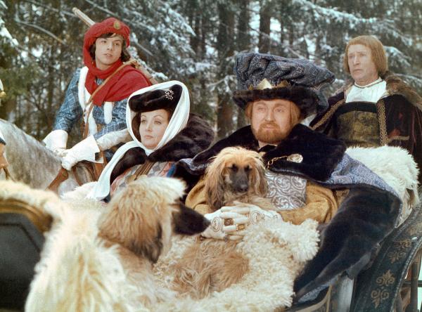 Drei Haselnüsse für Aschenbrödel