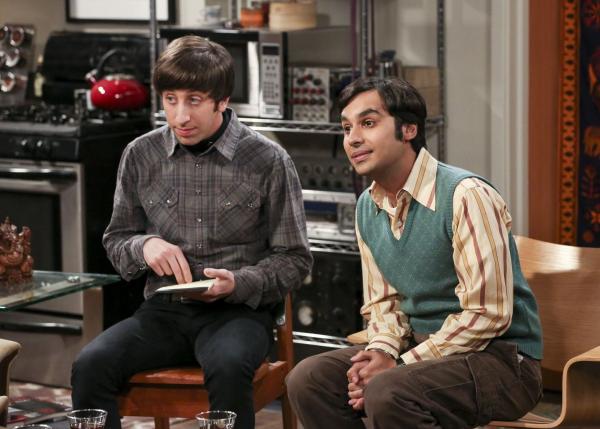 Bild 1 von 16: Kann Howard (Simon Helberg, l.) Rajs (Kunal Nayyar, r.) außergewöhnliches Desaster-Date mit seinen zahlreichen Ex-Freundinnen noch retten?