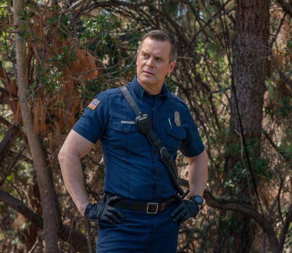 Bild 1 von 10: Bobby Nash (Peter Krause)
