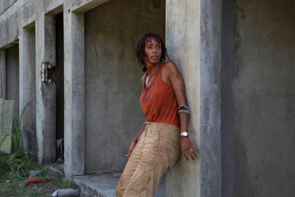 Bild 1 von 5: Mélissa Sainte-Rose (Sonia Rolland) erlebt einen wahren Alptraum. Sie wurde gekidnappt und versucht nun, zu fliehen.