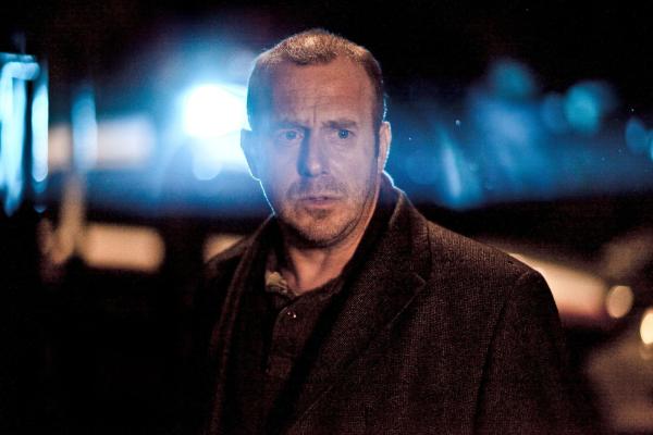Bild 1 von 19: Im Bild: Heino Ferch (Richard Brock).