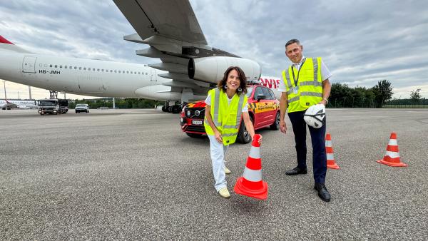 Bild 1 von 11: .