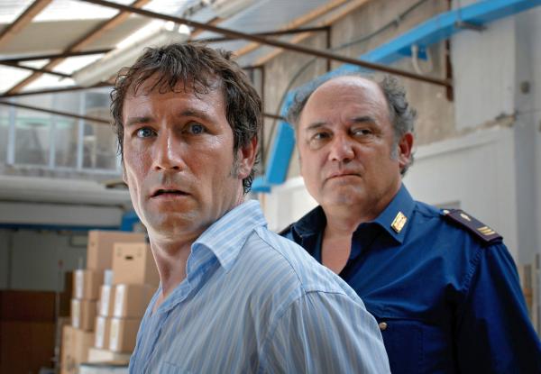 Donna Leon - Wie durch ein dunkles Glas