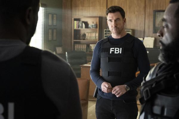 Bild 1 von 10: Remy Scott (Dylan McDermott)