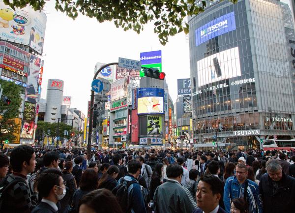 Bild 1 von 3: Tokios eindrücklichste Kreuzung in Shibuya.