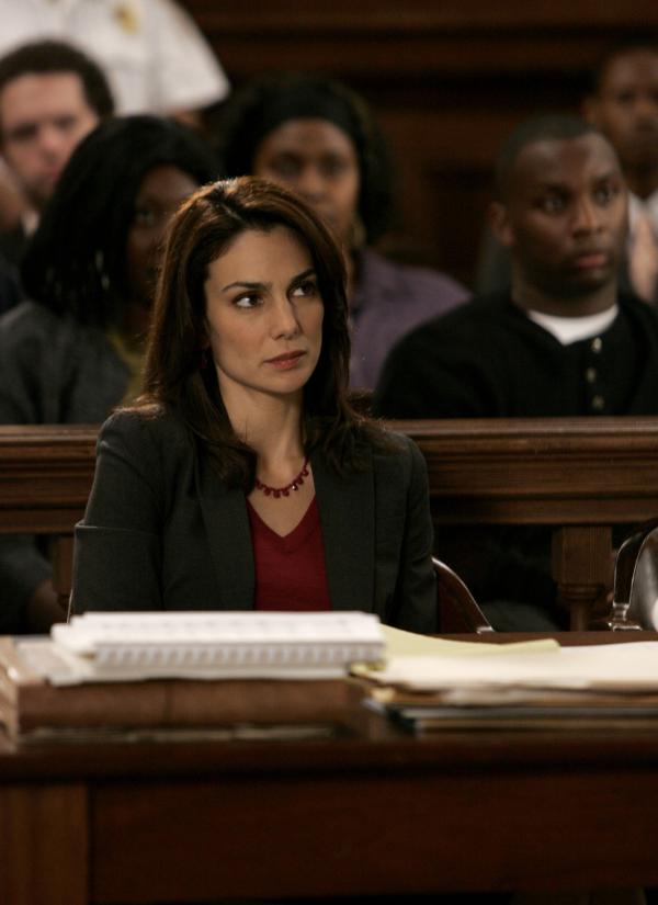 Bild 1 von 1: Annie Parisse as  Asst. D.A.  Alexandra Borgia-- NBC Universal