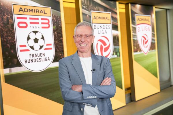 Bild 1 von 7: Im Bild: Peter Stöger.