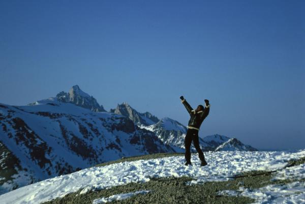 Bild 1 von 8: Tief in der Einöde Sibiriens bereitet sich Rocky (Sylvester Stallone) auf den wichtigsten Kampf seines Lebens vor ...