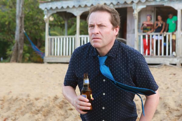 Bild 1 von 3: DI Jack Mooney (Ardal O'Hanlon) macht eine verblüffende Beobachtung.