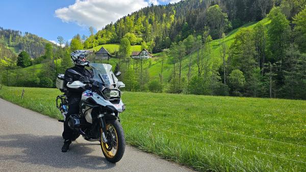 Bild 1 von 19: .