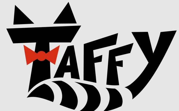 Bild 1 von 1: Ein hungriger Waschbär namens Zecki greift zu einer List, um Zugang zur protzigen Villa der Mrs. Münzberg zu erhalten und dort die leckersten Köstlichkeiten essen zu können: Er verkleidet sich mithilfe einer Schleife als liebenswertes Kätzchen \