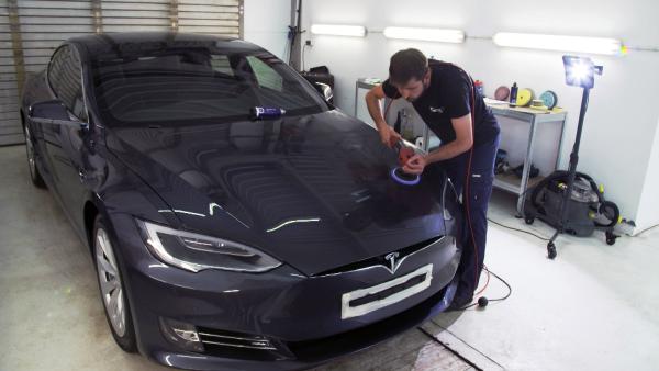 Bild 1 von 2: Wer einen exquisiten Service braucht, kommt in der \