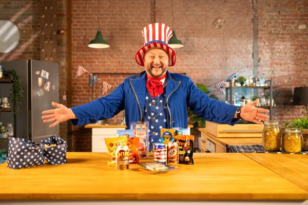 Bild 1 von 10: Sebastian Lege zeigt, was wirklich hinter den schönen Verpackungen beliebter US-Produkte steckt.