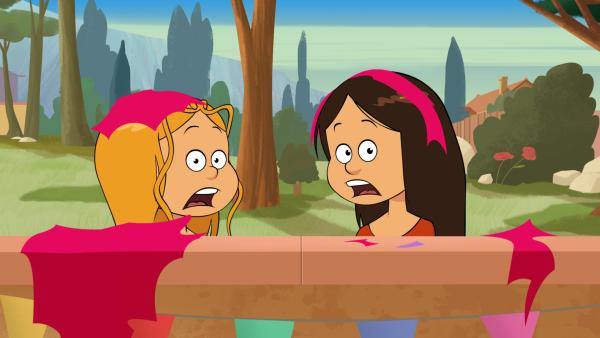 Bild 1 von 3: Die Versöhnungspläne der Schwestern enden im Chaos.