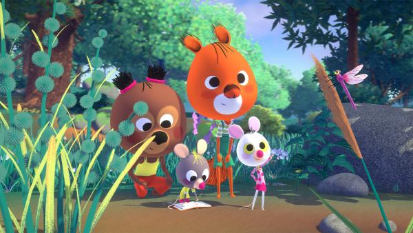 Bild 1 von 1: Die Mäuse Hortensia und Polka wissen viel über den heimischen Wald.