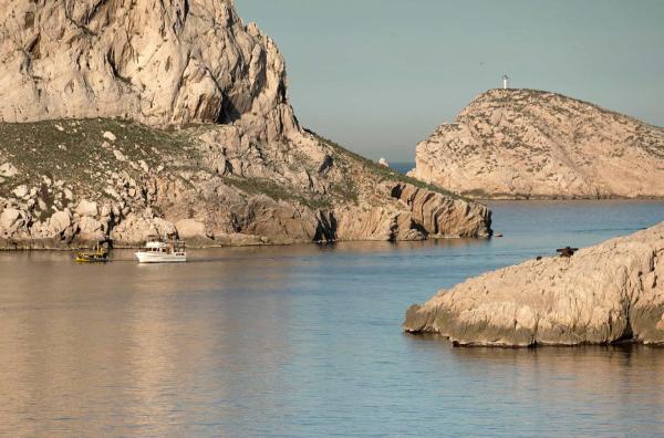 Bild 1 von 4: Zwischen Marseille und Cassis erscheinen die Calanques als ein ebenso natürliches wie zeitloses Paradies.