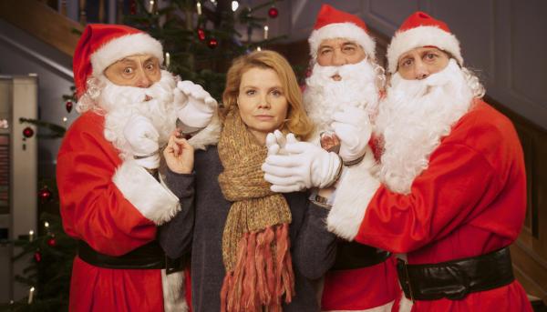 Bild 1 von 5: Von links: Walter (Wolfgang Stumph), Kommissarin Bremer (Annette Frier), Fritz (Heiner Lauterbach) und Andi (Oliver Korittke).