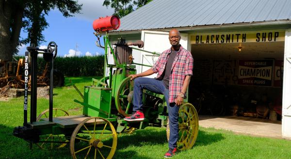 Bild 1 von 1: In Iowa existiert noch einer der ersten Traktoren mit Benzinmotor, ein \