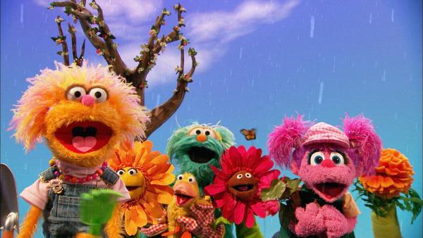 Bild 1 von 4: Abby, Rosita und Zoe (v.r.n.l.) singen über die Jahreszeiten.