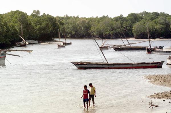 Bild 1 von 4: Auf der kenianischen Insel Pate kursiert das Gerücht, im 15. Jahrhundert hätten sich nach einem Schiffbruch Chinesen angesiedelt und die Stadt Shanga gegründet.