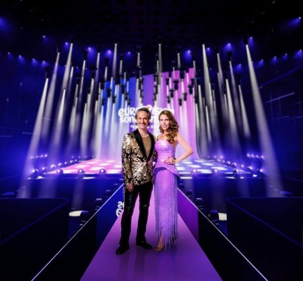 Bild 1 von 7: Im Bild: Michael Ostrowski, Victoria Swarovski.