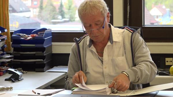 Bild 1 von 4: Kommissar Thomas Nohe macht die Brutalität des Täters nachdenklich.