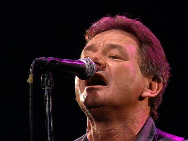 Bild 1 von 1: Konzert von Wolfgang Ambros in der Münchner Alabamahalle. Erstausstrahlung am 19.11.1997.