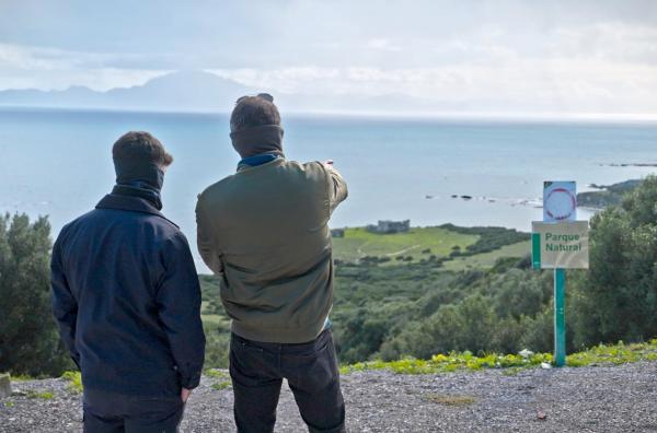 Bild 1 von 4: Ermittler stellen fest, dass Drogenhändler sich Methoden aneignen, um die Häfen und dortige Kontrollen zu umgehen.