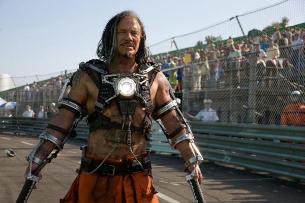 Bild 1 von 7: Ivan Vanko (Mickey Rourke)