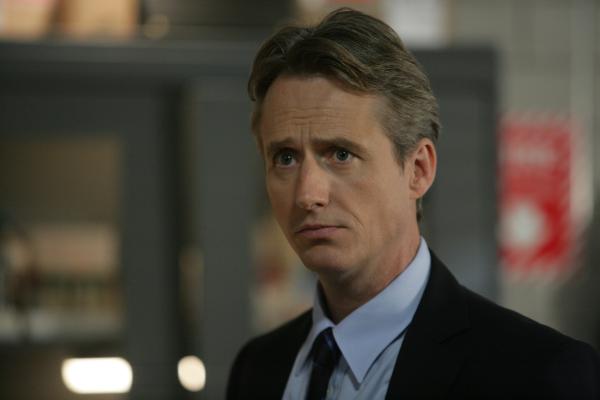 Bild 1 von 1: Linus Roche as Chief Assistant District Attorney Michael Cutter -- NBC