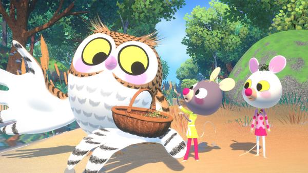 Bild 1 von 1: Edgar Eule mit den beiden schlauen Mäusen Polka und Hortensia.