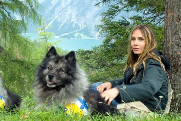 Bild 1 von 12: Nadeshda Brennicke (Linde Blümel).