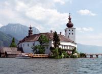 Schlosshotel Orth