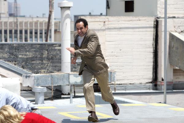Bild 1 von 9: Im Bild: Tony Shalhoub (Adrian Monk).