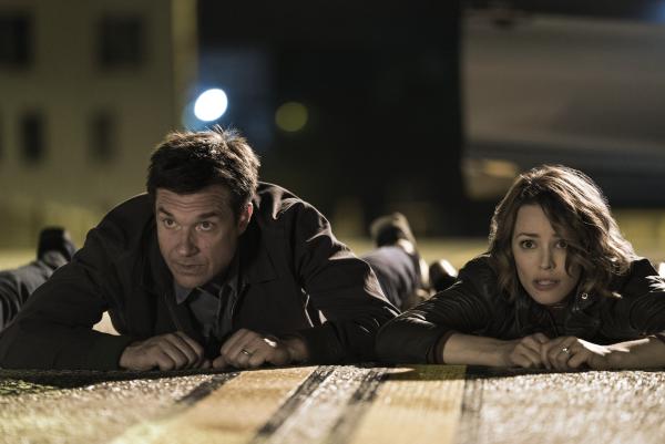 Bild 1 von 12: Max (Jason Bateman, l.); Annie (Rachel McAdams, r.)