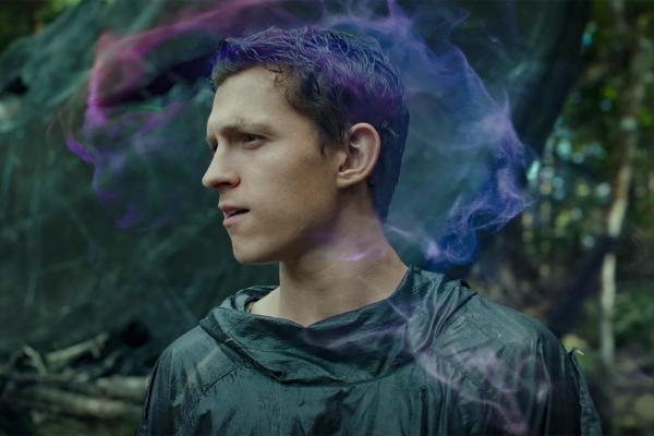 Bild 1 von 9: Todd (Tom Holland)