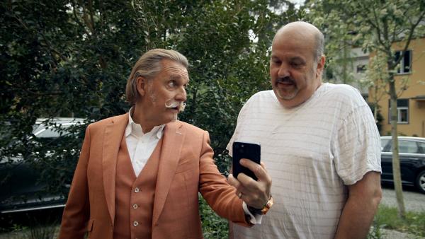 Bild 1 von 10: Ingo Lenßen (l.)